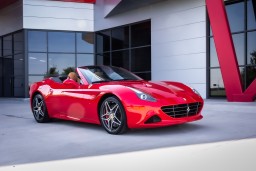 2017 Ferrari California T